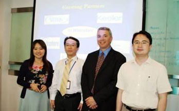 贴近中国客户 开拓亚洲市场——访集团医疗光学与光电部CEO